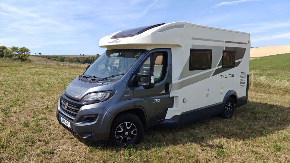 T-Line 590 – 4 Berth