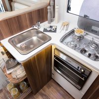 T-Line 590 – 4 Berth