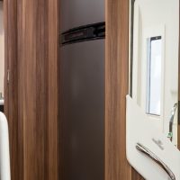 T-Line 590 – 4 Berth