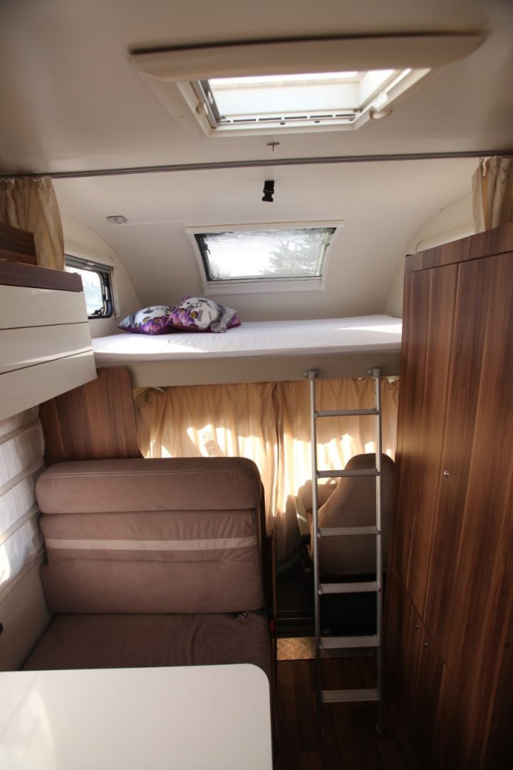 T-Line 746 – 6 Berth Motorhome Hire Brighton