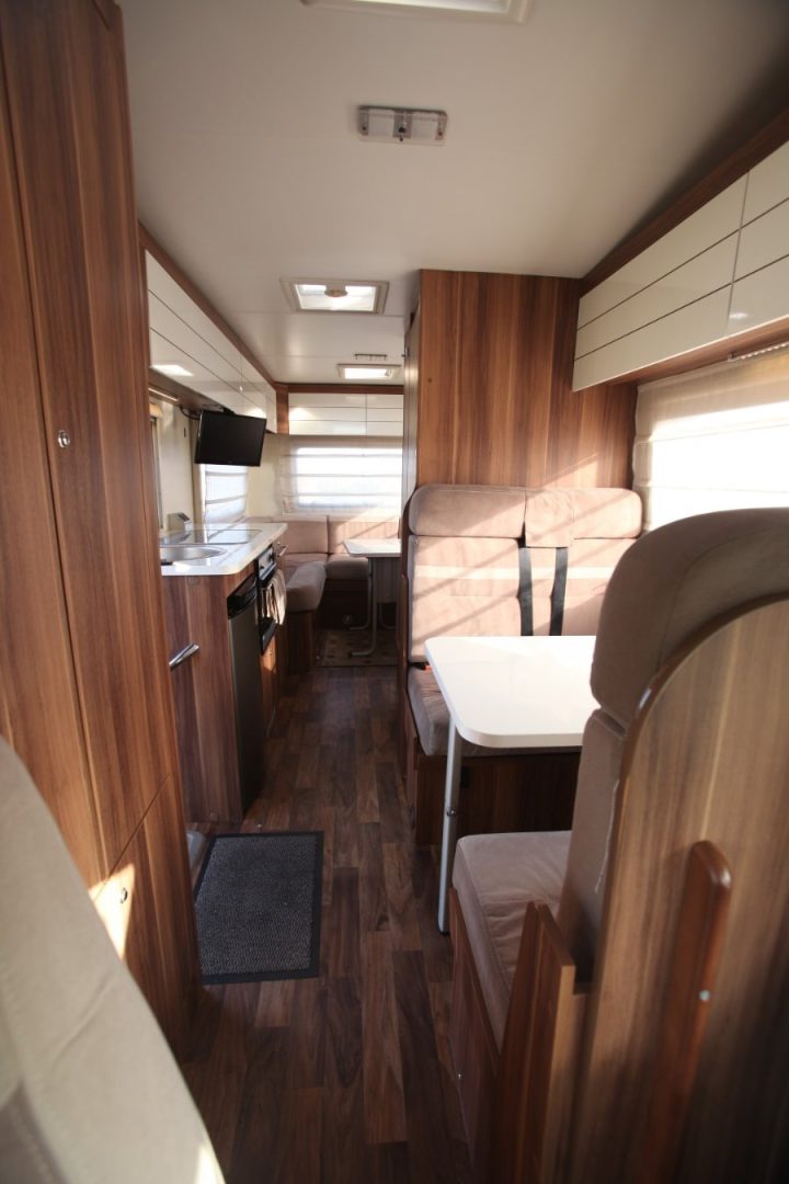 T-Line 746 – 6 Berth Motorhome Hire Brighton